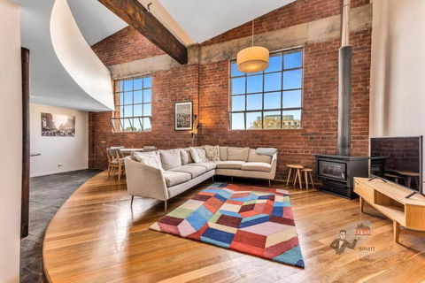 Rooftop Warehouse In Fitzroy - Accommodation Port Hedland 0