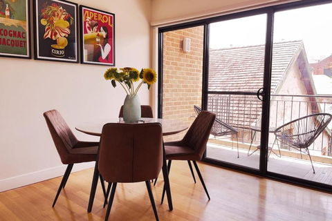 Rooftops On Henrycentre Of West End Cafes - Accommodation Port Hedland 2