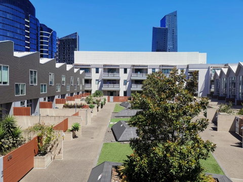Room With King-size Bed Close To Melbourne CBD & Southern Cross Station - Accommodation Port Hedland 3