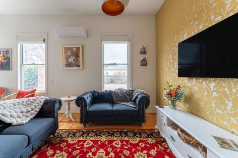 Rose Villa Heritage Home With Parking & WiFi - Accommodation Port Hedland 3