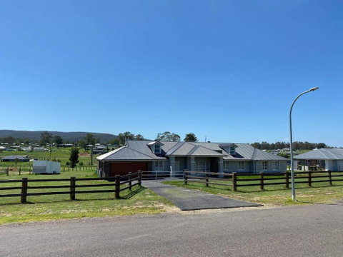 Rosehill Vines - Accommodation Port Hedland 2