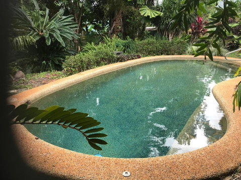 Royal Palm Cottage, Entire Two Bedroom 2 Bathroom House With Pool - Accommodation Port Hedland 2