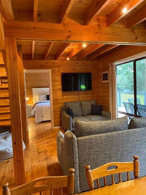 Russell Falls Holiday Cottages - Accommodation Port Hedland 2