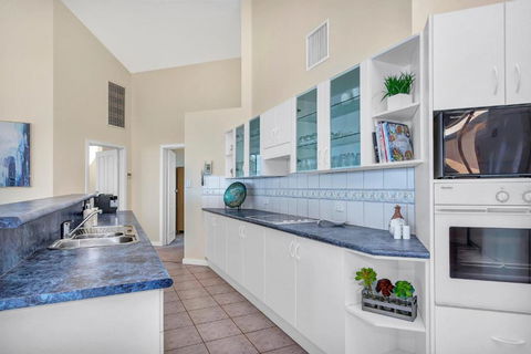 Sail Away - Aldinga Beach - C21 SouthCoast Holidays - Accommodation Port Hedland 2