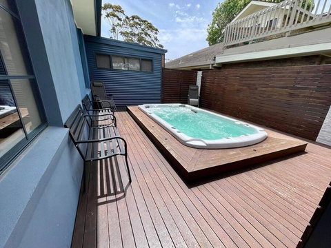 Sails To Sea - 4 Bedroom Pet Friendly Private Pool - Accommodation Port Hedland 0