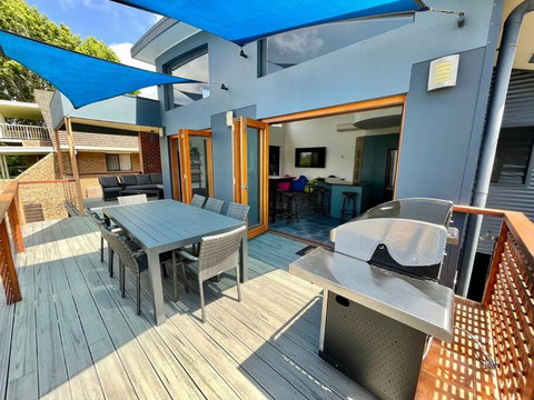 Sails To Sea - 4 Bedroom Pet Friendly Private Pool - Accommodation Port Hedland 1