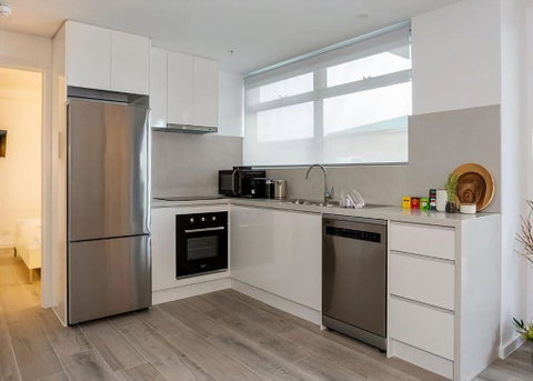 Salt 7 Spacious Luxury In Sorrento Walk To The Beach - Accommodation Port Hedland 3