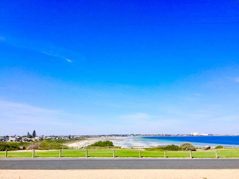 SALT @ North Beach WALLAROO (absolute Beachfront) - Accommodation Port Hedland 0