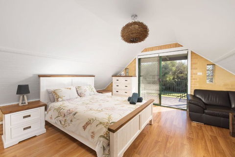 Salt Wood Cabin Style Retreat - Accommodation Port Hedland 2