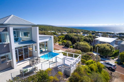 Salty Kiss I Private Properties - Accommodation Port Hedland 0