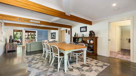 Salty Seaside - Accommodation Port Hedland 1