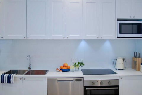 SALTY SNOOZE - Your Coastal Holiday House - Accommodation Port Hedland 3