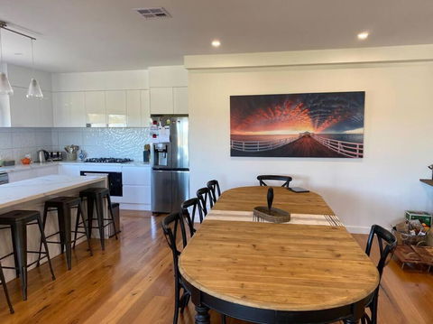 Sanary A Modern Beach Home In Martha Cove - Accommodation Port Hedland 2