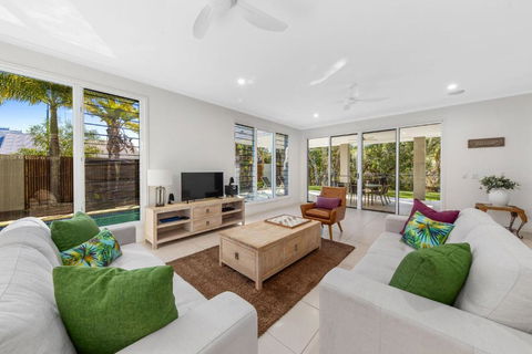 Sand And Sea Beach House - Accommodation Port Hedland 2