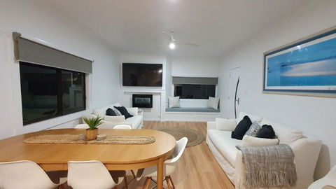 Sand And Swell At Sawtell - Accommodation Port Hedland 0
