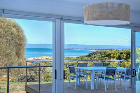 Sandbar Beach House - Accommodation Port Hedland 0