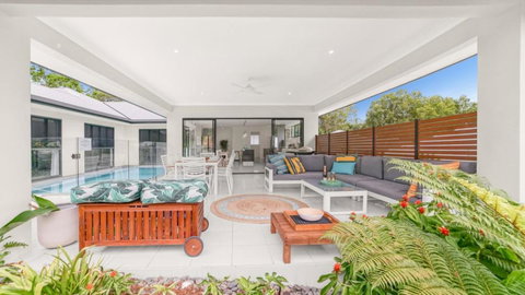 Sandcastles - Palm Cove - Accommodation Port Hedland 1