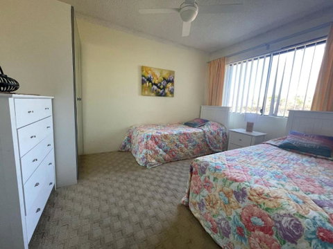 Sandpebbles 1 Pebbly Beach - Accommodation Port Hedland 3