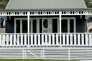 Sandpiper - Charming Beach Villa with Accommodation Port Hedland