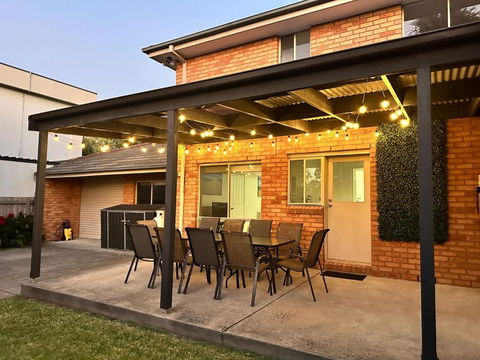 Sandy Beach House Cowes - Accommodation Port Hedland 0