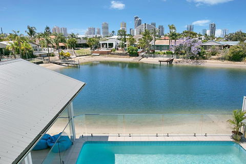 Sandy Cove - Accommodation Port Hedland 2
