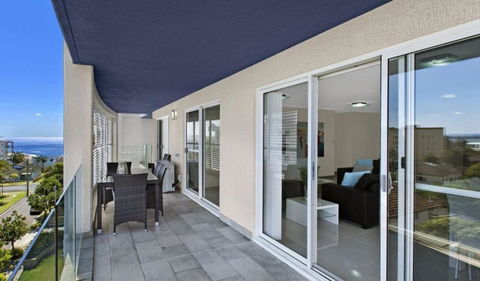 Sandy Cove Apartment The Entrance 45 - Accommodation Port Hedland 1