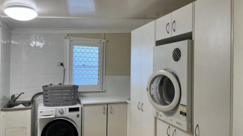 Sandy Days 4551 - Accommodation Port Hedland 1