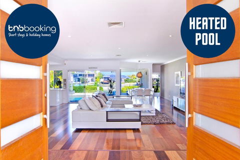 SEACLUSION 5 Bed Waterfront, Sleeps 12 - Accommodation Port Hedland 0