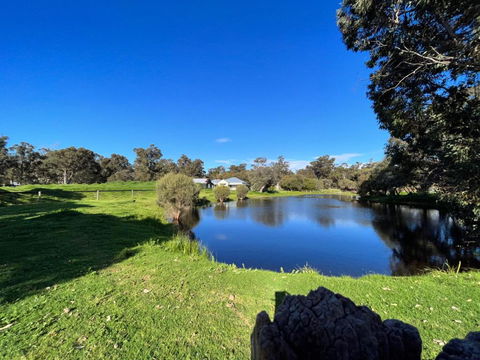 Secluded Rural Retreat In Southwest WA - Accommodation Port Hedland 1