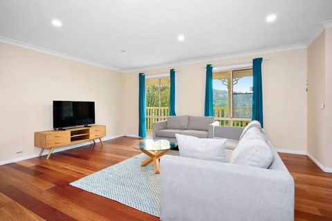 Spacious 3BR Family Haven In Upper Ferntree Gully - Accommodation Port Hedland 1