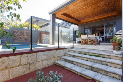 Stella Retreat - Townhouse With Pool - Accommodation Port Hedland 2