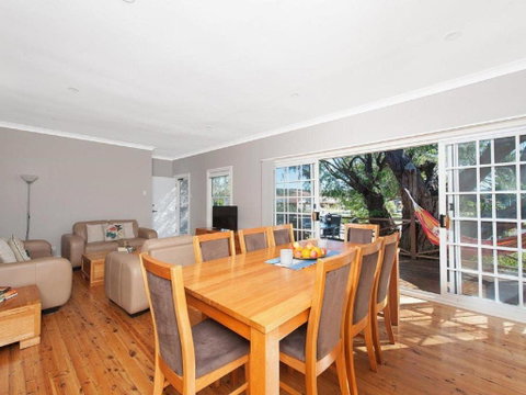 The Croft Cosy Beach House With Aircon And Only 270m To The Beach - Accommodation Port Hedland 1