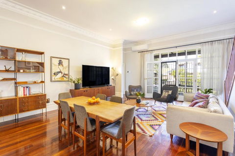 The Federation Cottage - EXECUTIVE ESCAPES - Accommodation Port Hedland 2