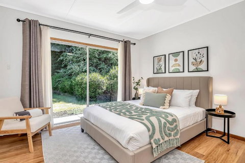 The Glenalvie - Sprawling Serenity In Adelaide Hills - Accommodation Port Hedland 0