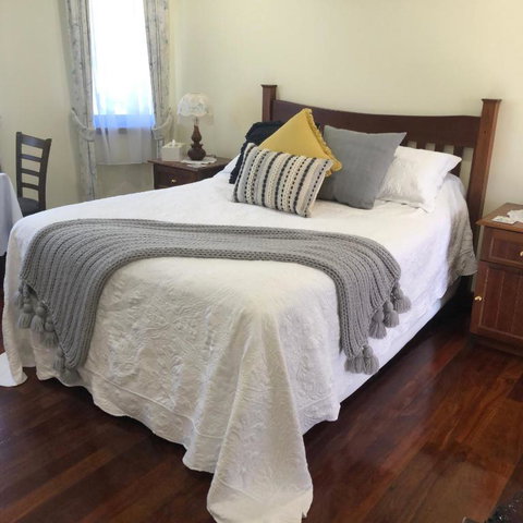 The Hideaway Luxury B&B Retreat - Accommodation Port Hedland 0