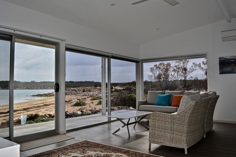 Beachside - Accommodation Port Hedland 0