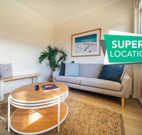Beachy Keen on Moseley - Wifi - Netflix - Pool - Spa - Accommodation Port Hedland