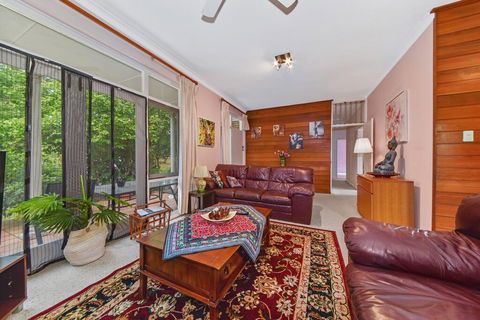 BEAUTIFUL HOLIDAY HOME CLOSE TO KU-RING-GAI CHASE NNT328 - Accommodation Port Hedland 0