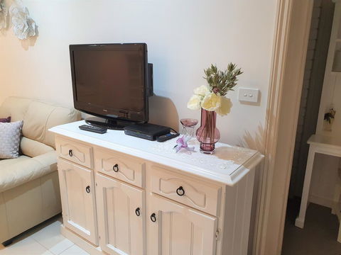 Bed And Breakfast - Accommodation Port Hedland 2