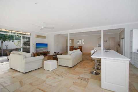 Bella House - Accommodation Port Hedland 1