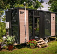 Big Tiny Paz Seven Hills Tiny House Tallarook - Accommodation Port Hedland