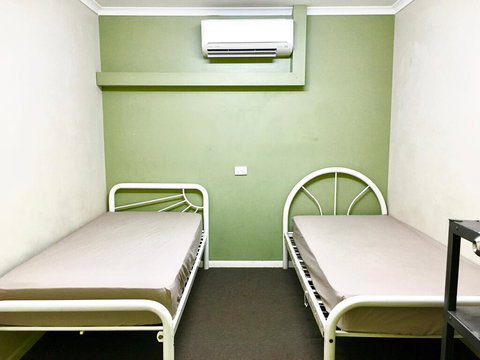 Bigfoot Backpackers - Accommodation Port Hedland 2