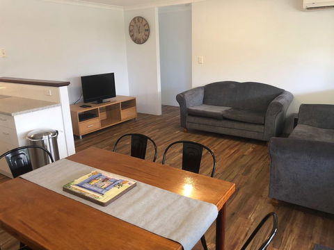 Blue Leaf Cottage - Accommodation Port Hedland 1