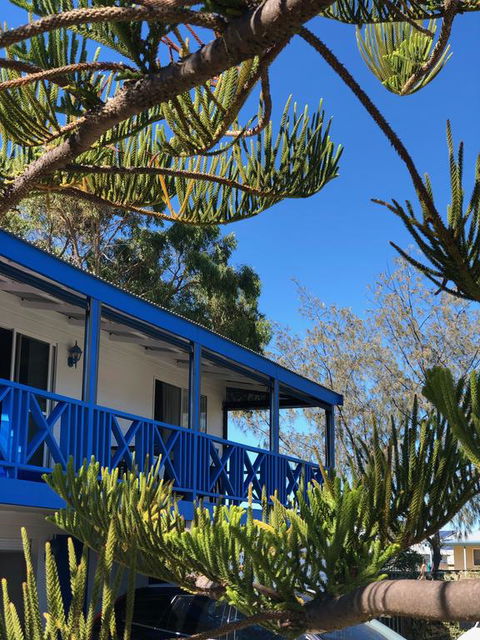 Blue Sky Escapes Beach House Ledge Point - Accommodation Port Hedland 0