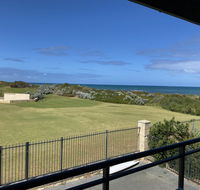 Blue Sky Escapes Seaview Apartment - Accommodation Port Hedland