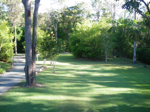 BoBRENE On Tamborine Nude Retreat - Quaint Cottage - Accommodation Port Hedland 3