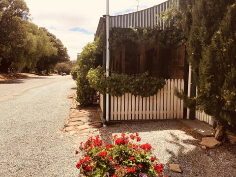 The OldDevonshire House - Accommodation Port Hedland 0