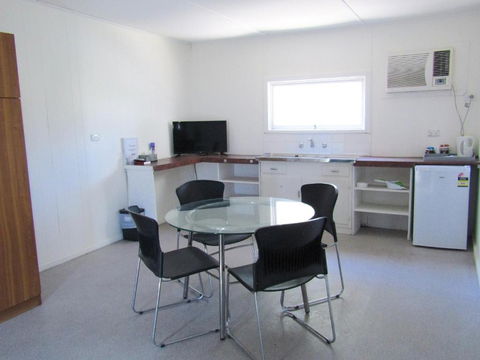 Tinman Roadhouse - Accommodation Port Hedland 3