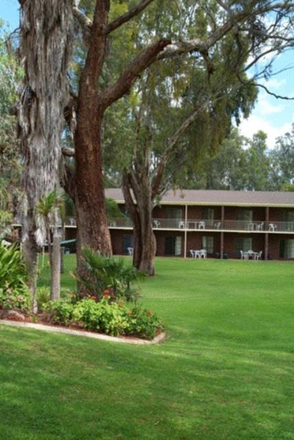 Tocumwal Golf Resort - Accommodation Port Hedland 0