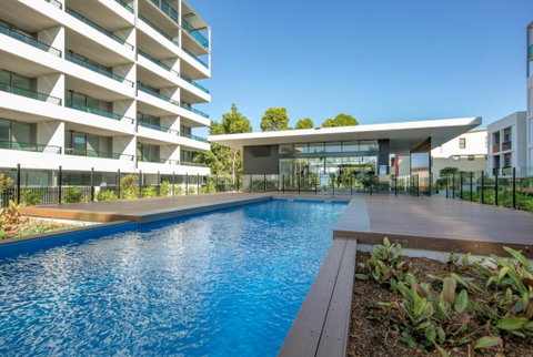 Waters Edge Apartments - Accommodation Port Hedland 0